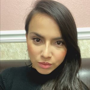 Meet your Posher, Karen